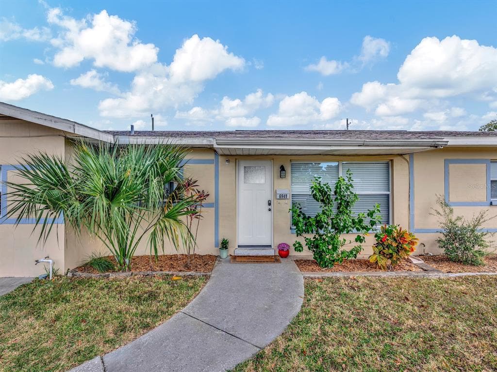 6941 18TH STREET N ST PETERSBURG, FL 33702