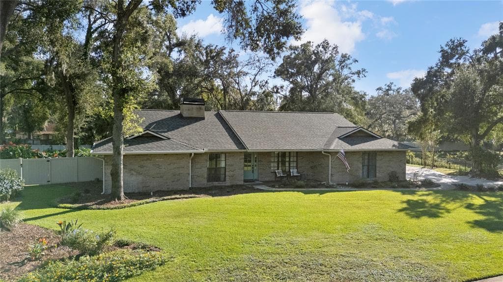 2941 CHELSEA WOODS DRIVE VALRICO, FL 33596