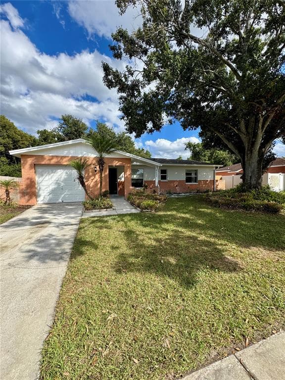 8622 WOODRIDGE ROAD TAMPA, FL 33619