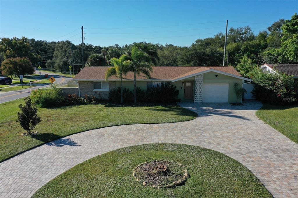 11600 75TH AVENUE SEMINOLE, FL 33772