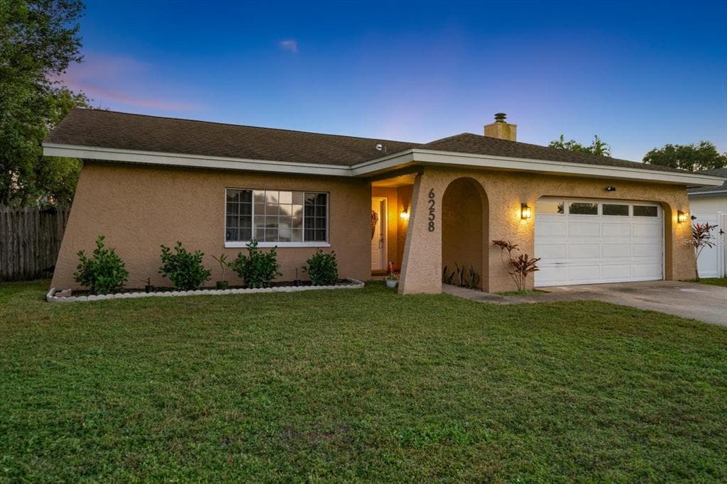 6258 108TH AVENUE N PINELLAS PARK, FL 33782