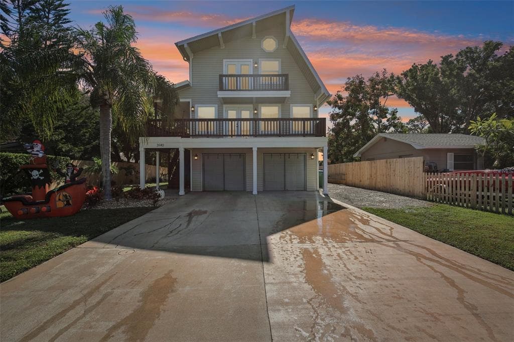 3140 N CANAL DRIVE