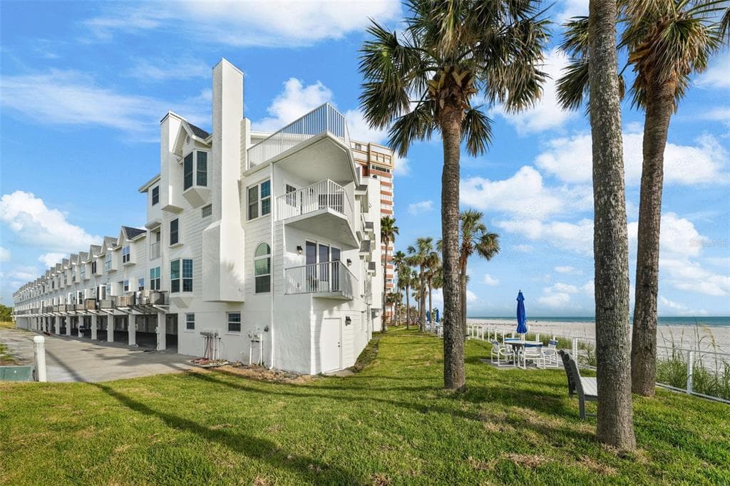 17960 GULF BOULEVARD UNIT 225