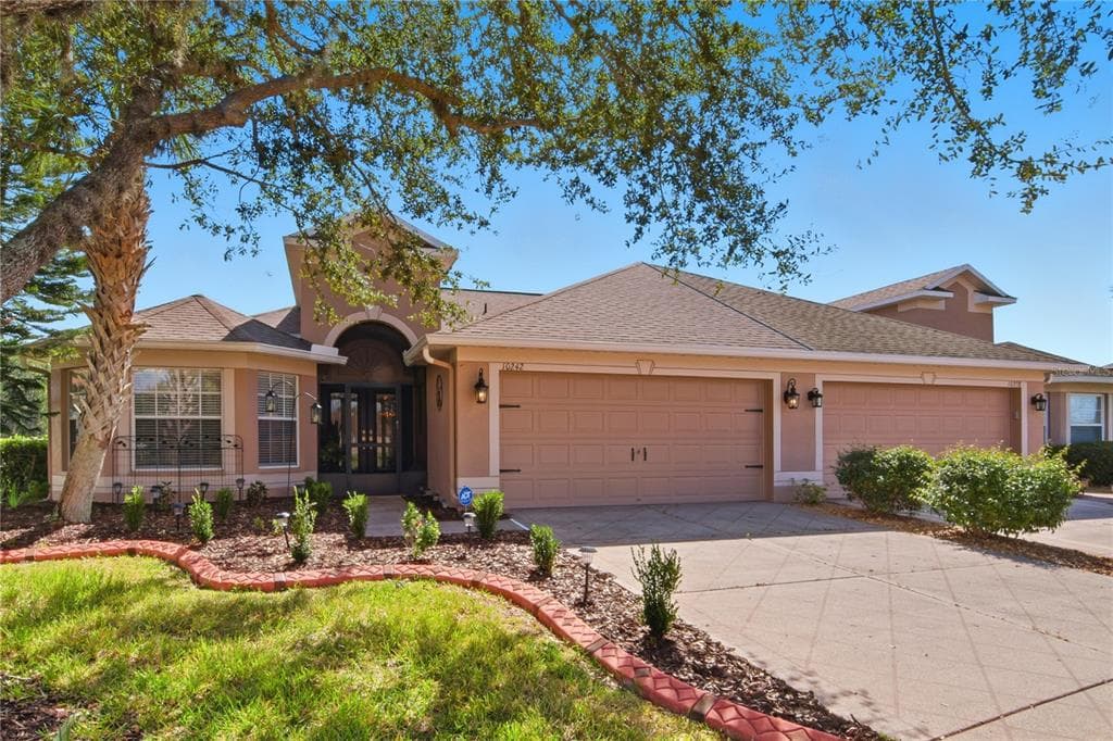10242 CHATUGE DRIVE SAN ANTONIO, FL 33576