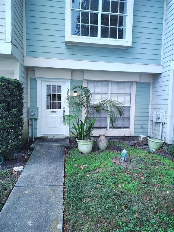 13870 STONE MILL WAY TAMPA, FL 33613