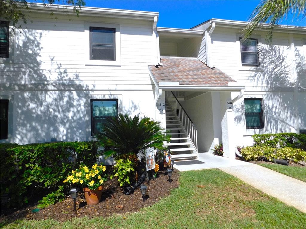 510 MEADOW LANE UNIT 510 OLDSMAR, FL 34677