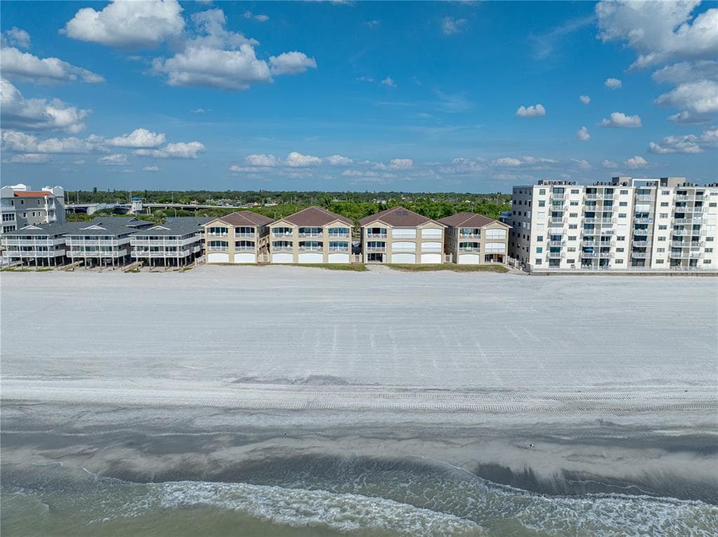 18700 GULF BOULEVARD UNIT 5 INDIAN SHORES, FL 33785