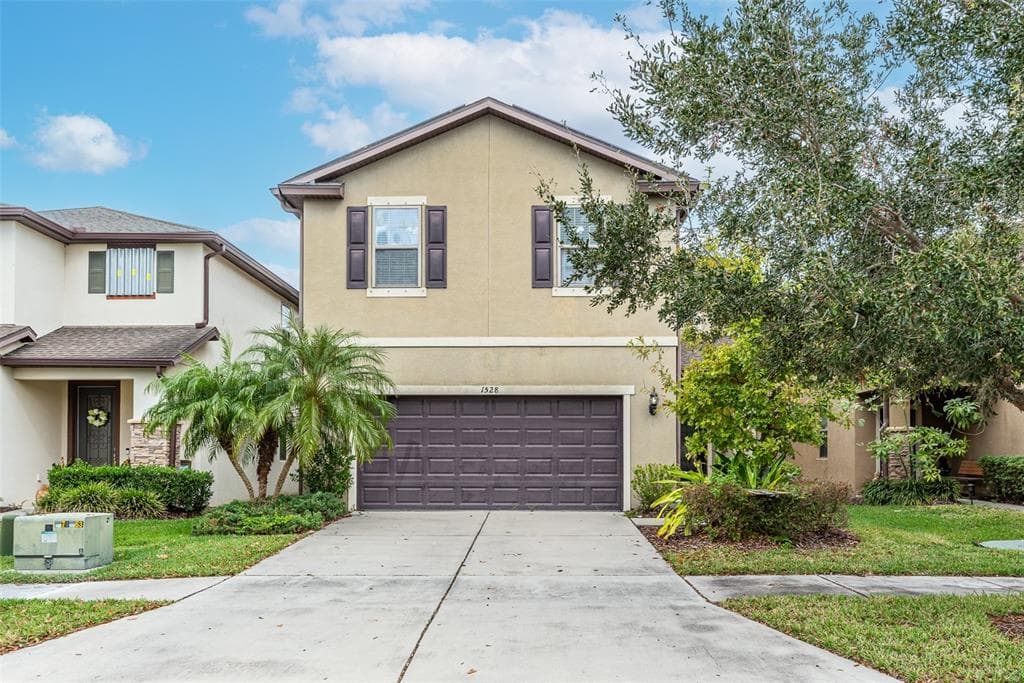 1528 GADSDEN POINT PLACE RUSKIN, FL 33570