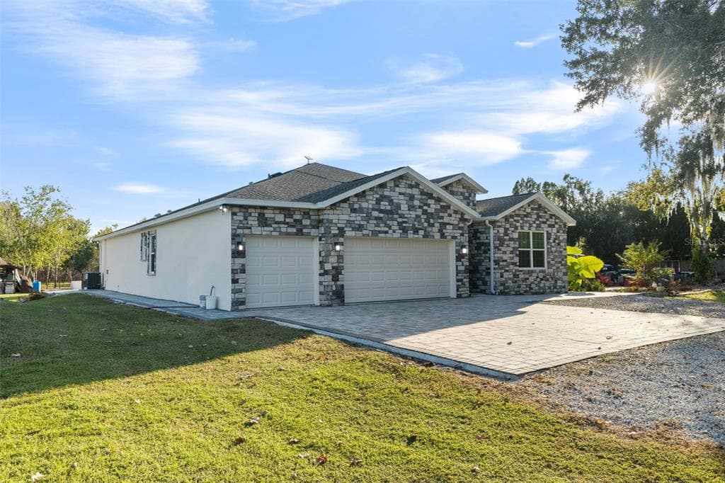 4817 MILEY ROAD PLANT CITY, FL 33565