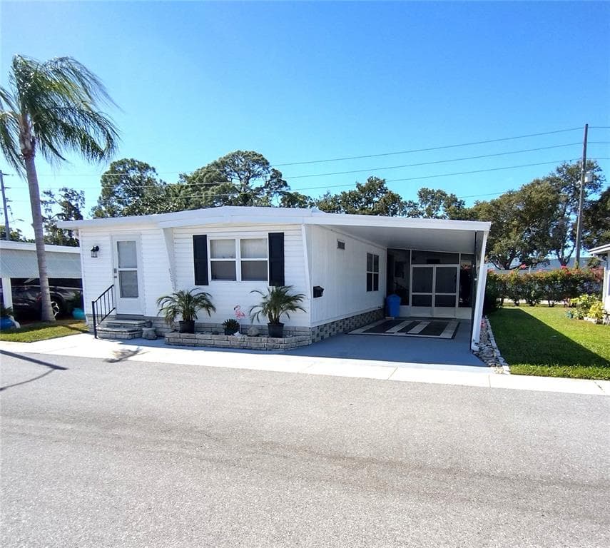 82015 A STREET N UNIT 15 PINELLAS PARK, FL 33781