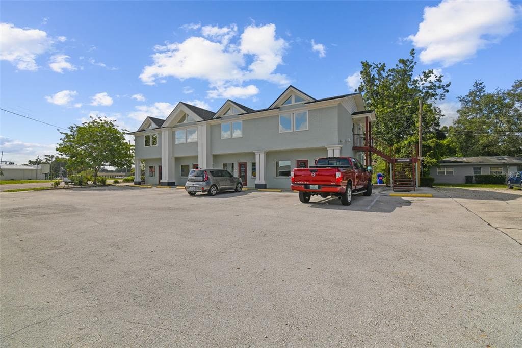 1137 BARTOW ROAD UNIT 202 LAKELAND, FL 33801
