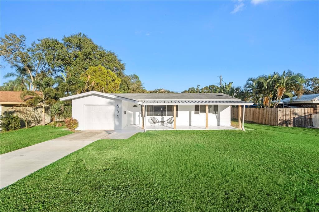 353 SHIRLEY AVENUE BELLEAIR, FL 33756