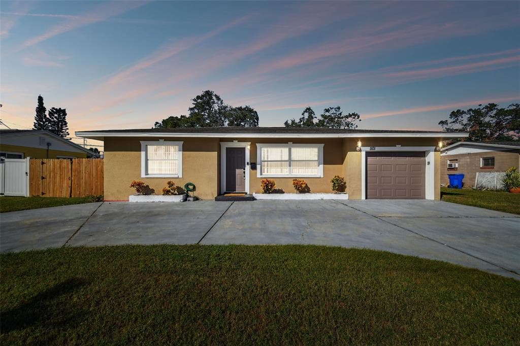 1101 75TH AVENUE N ST PETERSBURG, FL 33702