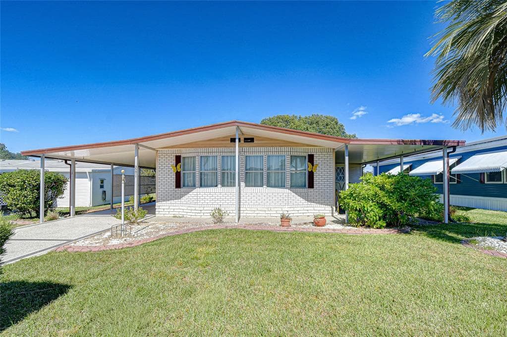35811 PRADERA DRIVE ZEPHYRHILLS, FL 33541
