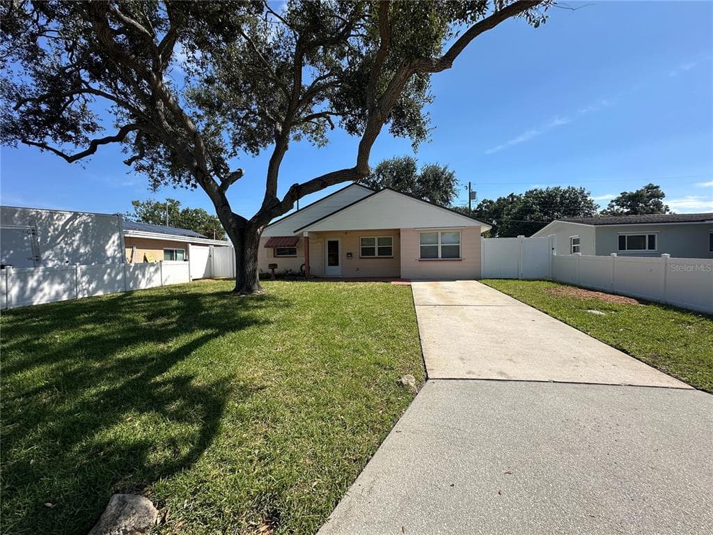 9571 52ND WAY PINELLAS PARK, FL 33782