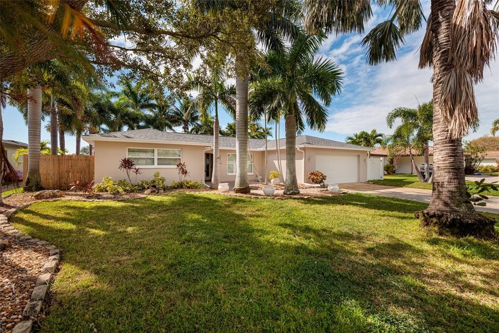 188 98TH AVENUE NE ST PETERSBURG, FL 33702