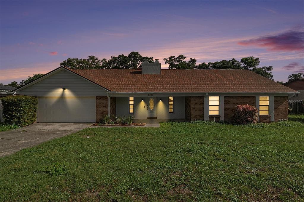 2308 LONG GREEN COURT VALRICO, FL 33596