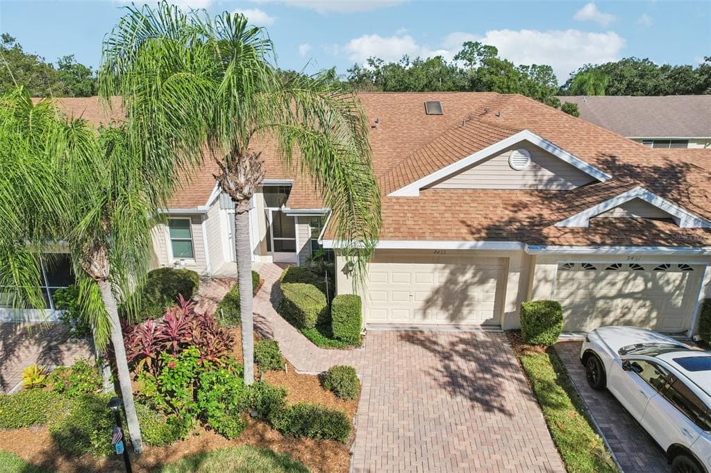 2433 NEW HAVEN CIRCLE SUN CITY CENTER, FL 33573
