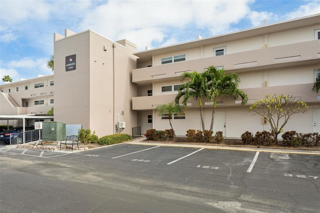 7405 BAY ISLAND DRIVE S UNIT 123