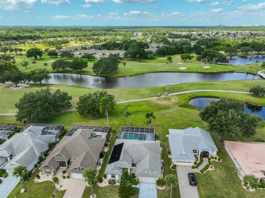 352 CALOOSA PALMS COURT SUN CITY CENTER, FL 33573