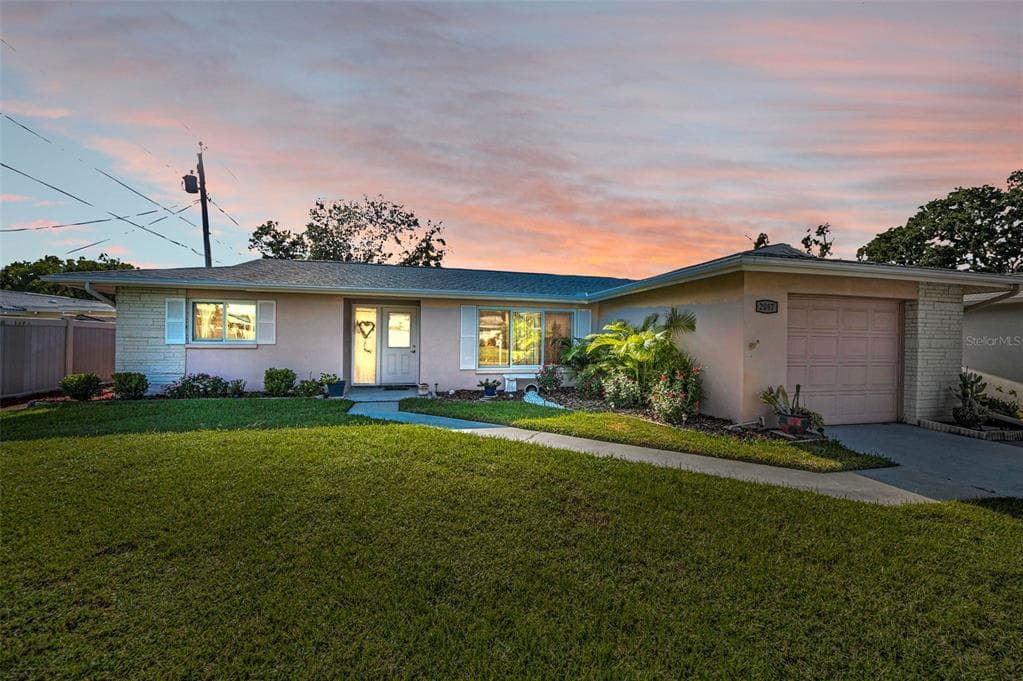 2087 HILLWOOD DRIVE CLEARWATER, FL 33763