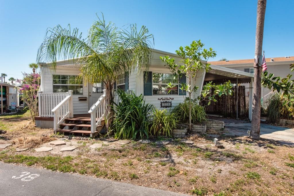 4851 W GANDY BOULEVARD UNIT B2L38 TAMPA, FL 33611