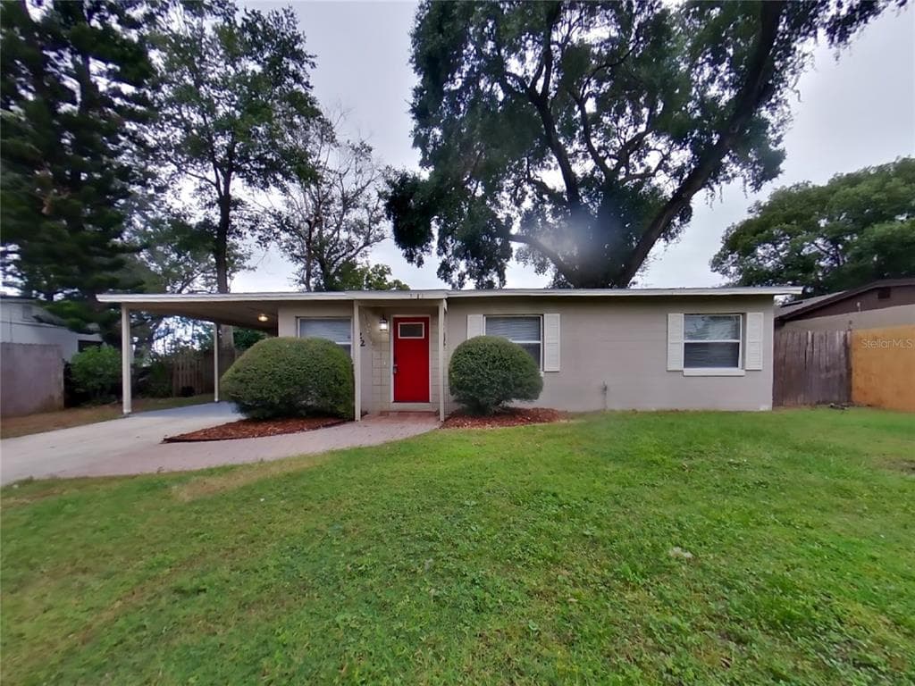 322 NOTRE DAME DRIVE ALTAMONTE SPRINGS, FL 32714