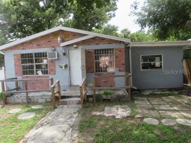 1785 42ND STREET S ST PETERSBURG, FL 33711