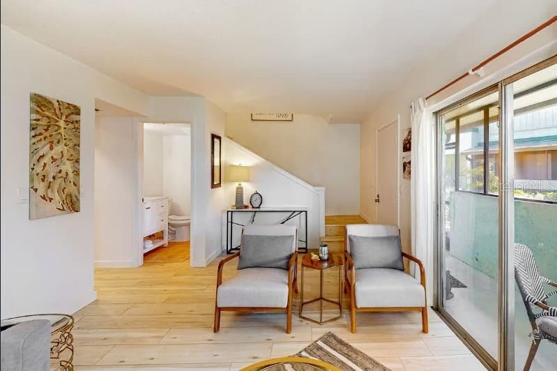 2900 LICHEN LANE UNIT B