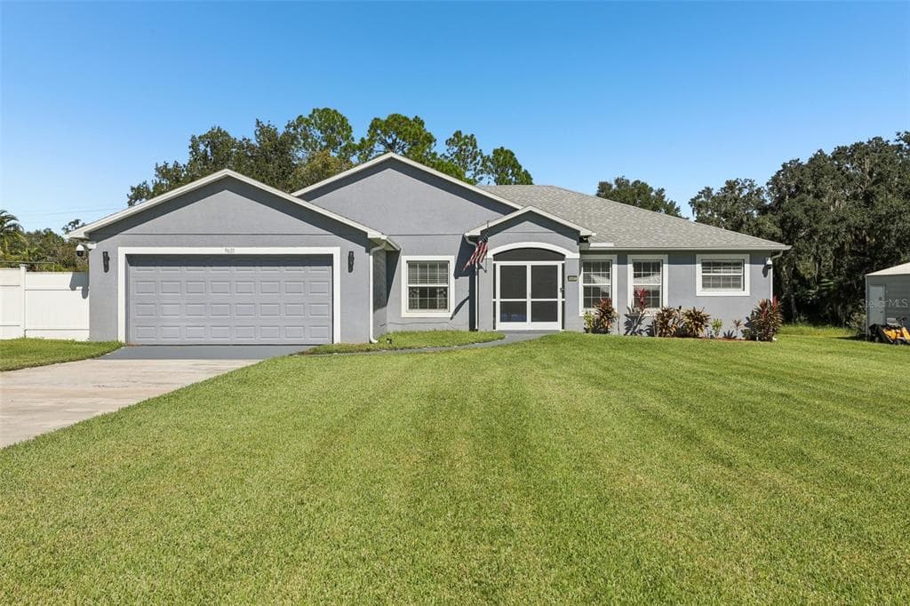 9601 OAKWOOD DRIVE