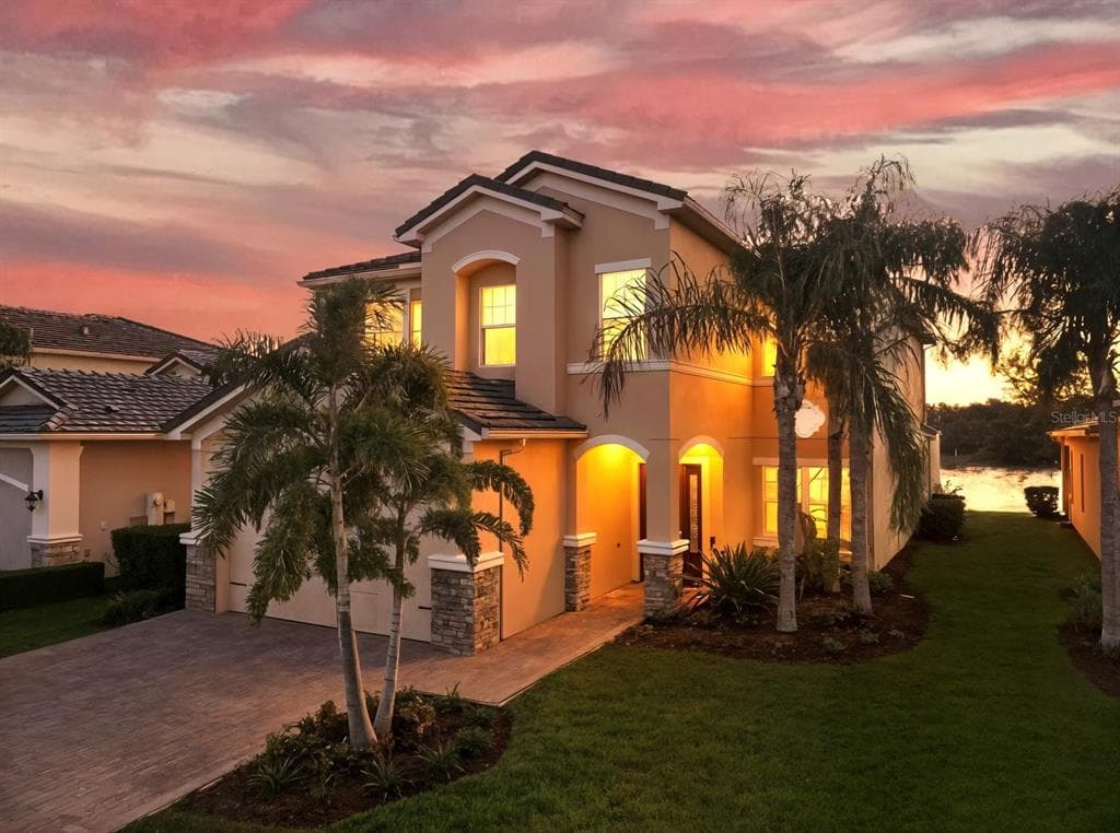 30600 CHESAPEAKE BAY DRIVE WESLEY CHAPEL, FL 33543