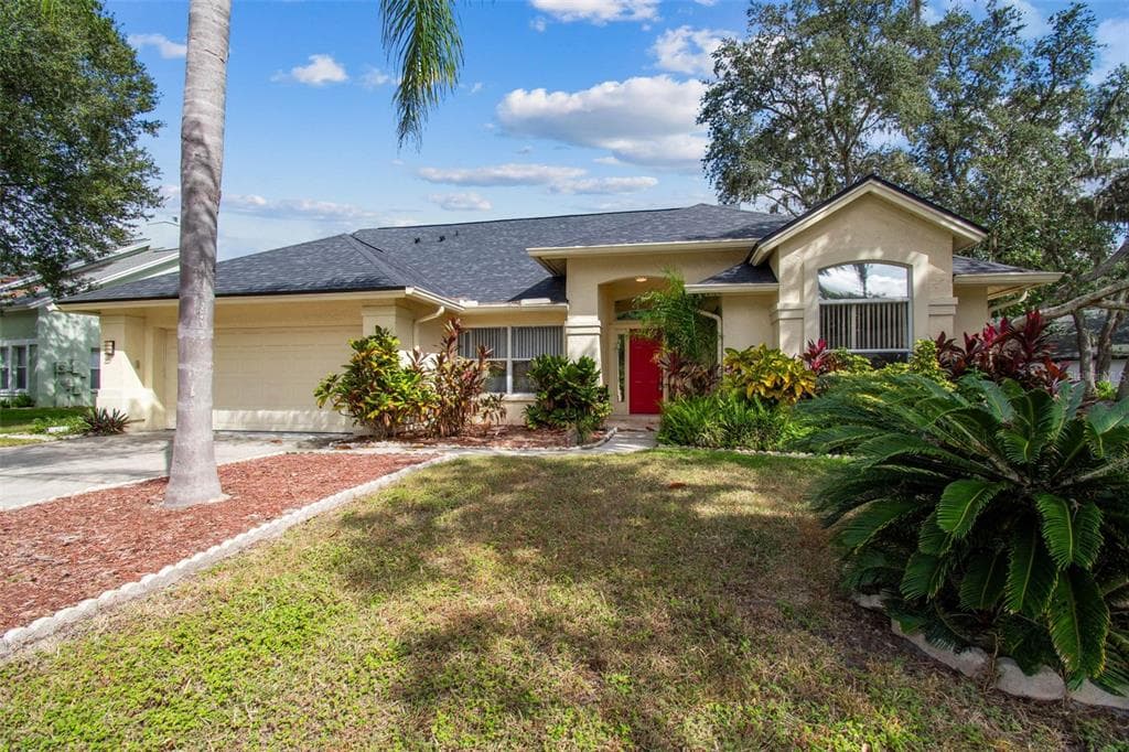 7206 RIDGEPORT DRIVE TAMPA, FL 33647