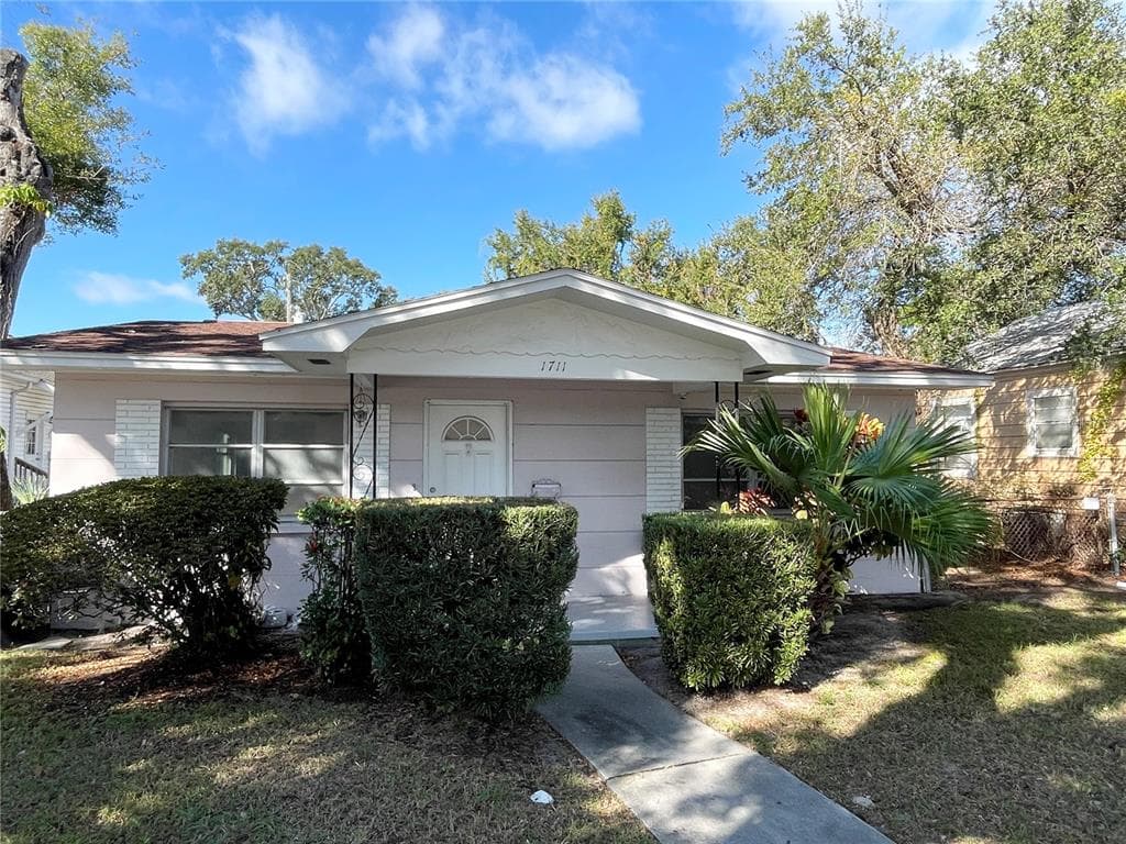 1711 31ST STREET S ST PETERSBURG, FL 33712