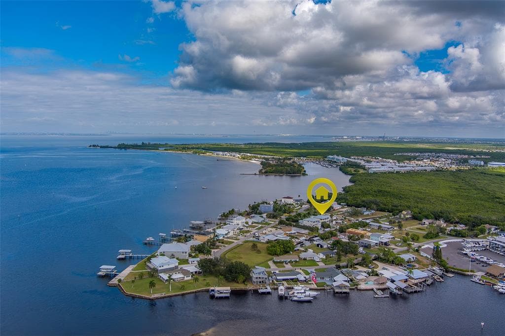 3523 W SHELL POINT ROAD RUSKIN, FL 33570