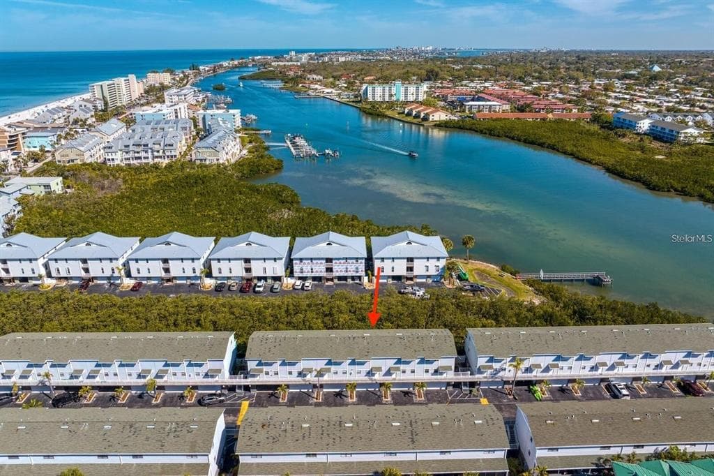 19823 GULF BOULEVARD UNIT 33 INDIAN SHORES, FL 33785
