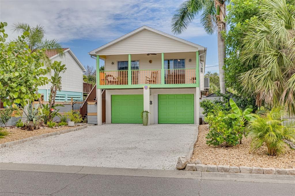 2926 DUPONT STREET S GULFPORT, FL 33707