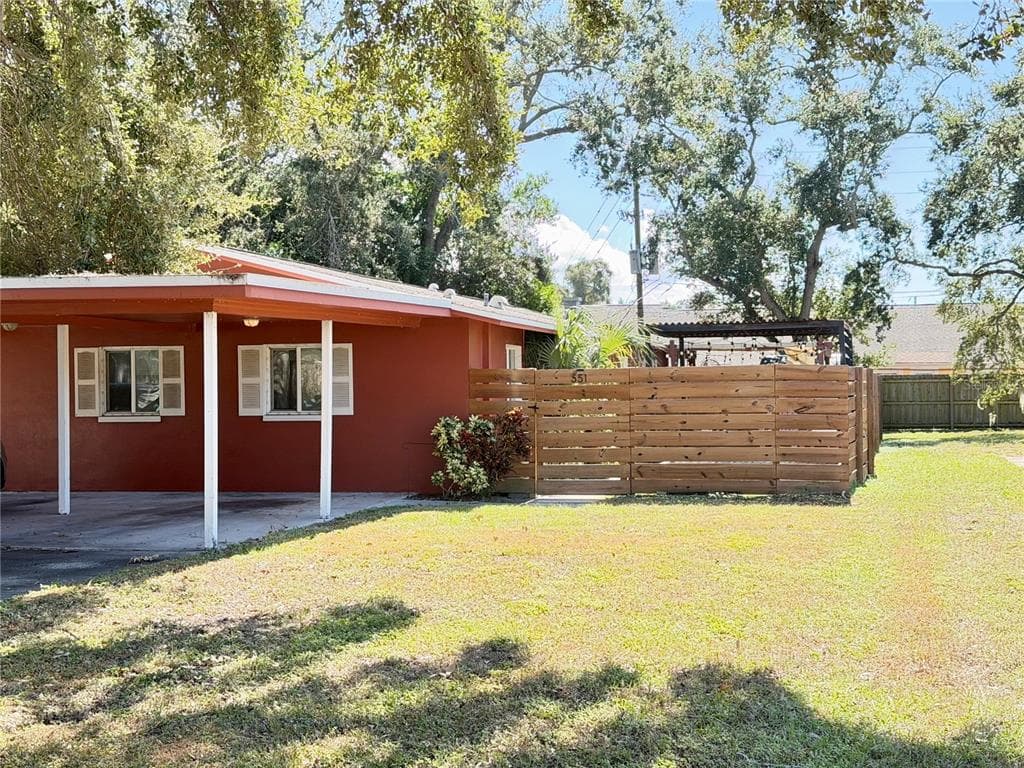 551 LAURA LANE DUNEDIN, FL 34698