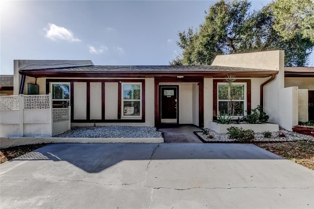 7705 WILLOW PARK DRIVE TEMPLE TERRACE, FL 33637