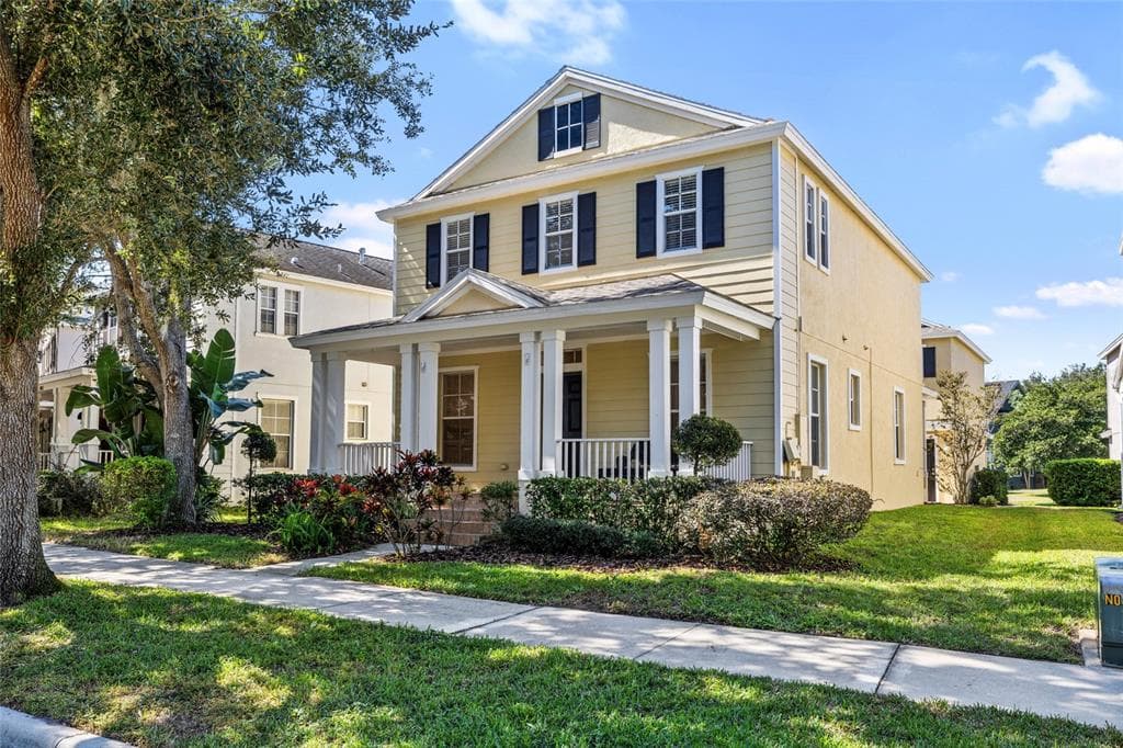 5909 GRAND LONEOAK LANE LITHIA, FL 33547