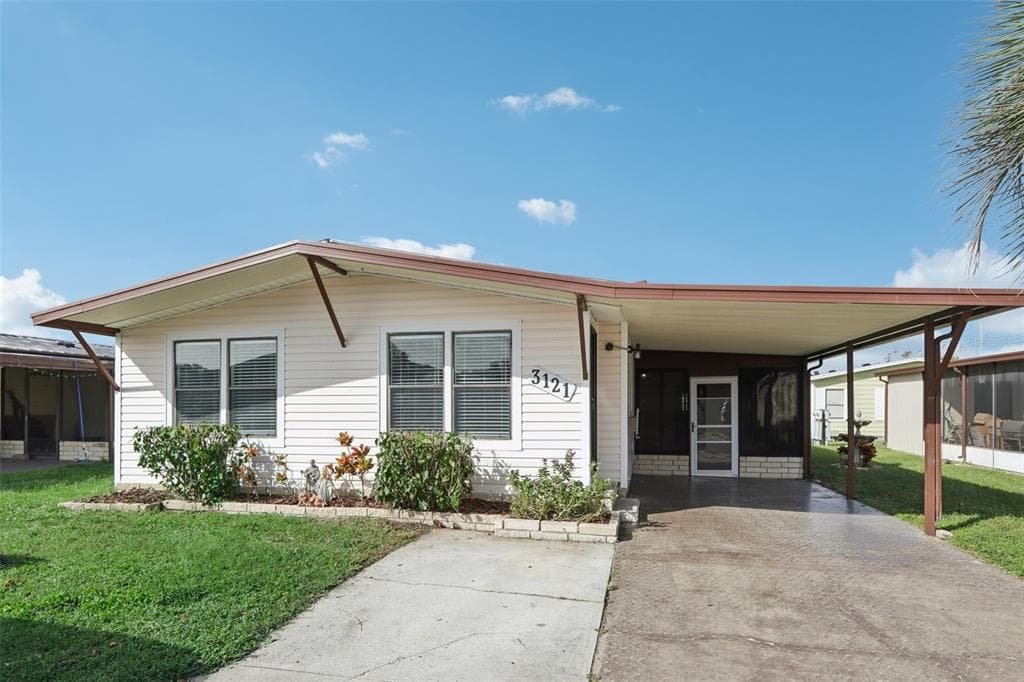 3121 BRIAR STREET WESLEY CHAPEL, FL 33543