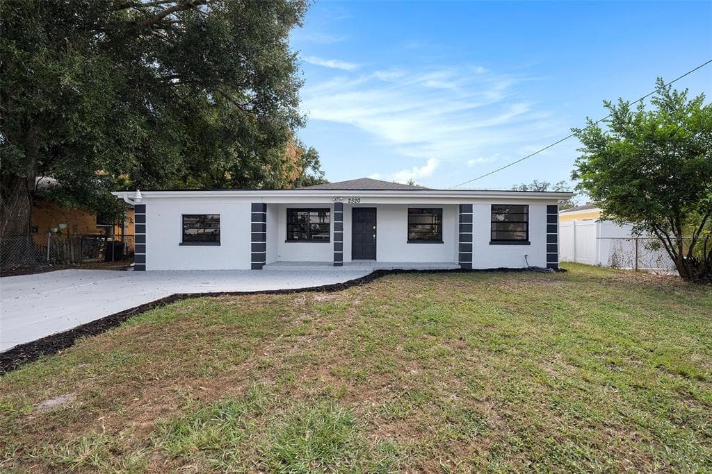 2520 W KNOLLWOOD STREET TAMPA, FL 33614