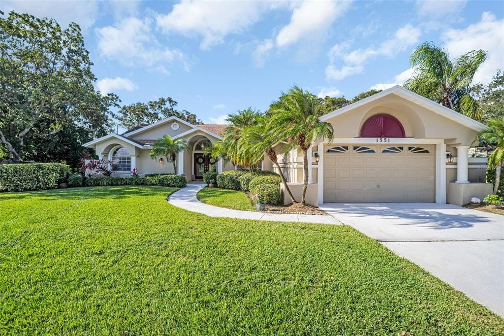 1551 MCAULIFFE LANE PALM HARBOR, FL 34683