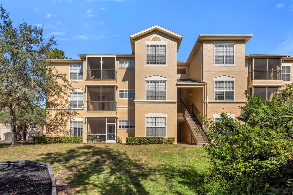 5125 PALM SPRINGS BOULEVARD UNIT 3205 TAMPA, FL 33647