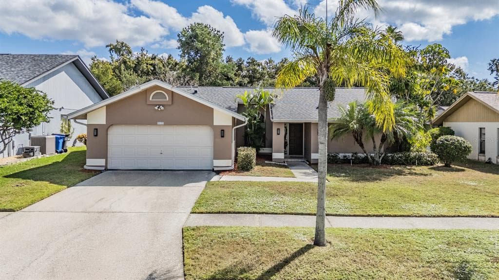 8628 CHADWICK DRIVE TAMPA, FL 33635