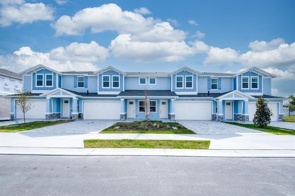 2549 MARIO WAY CLEARWATER, FL 33761