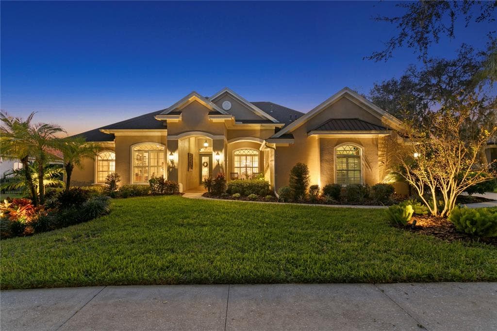 15817 SORAWATER DRIVE LITHIA, FL 33547