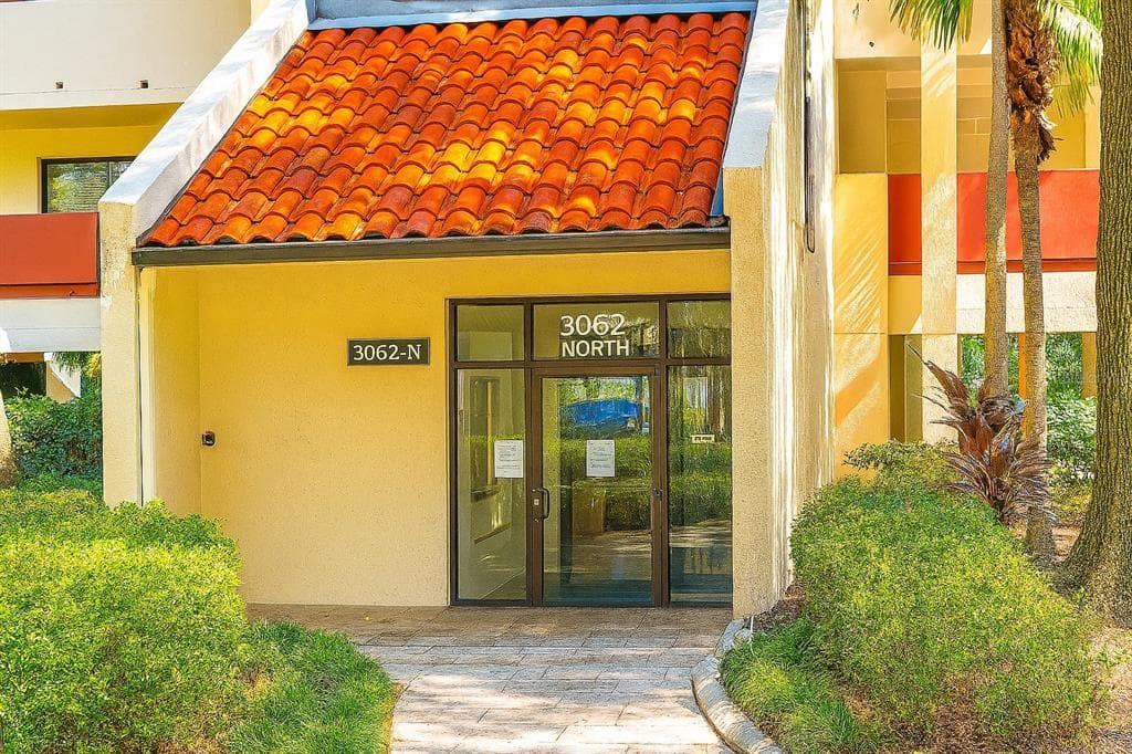 3062 EASTLAND BOULEVARD UNIT D206 CLEARWATER, FL 33761