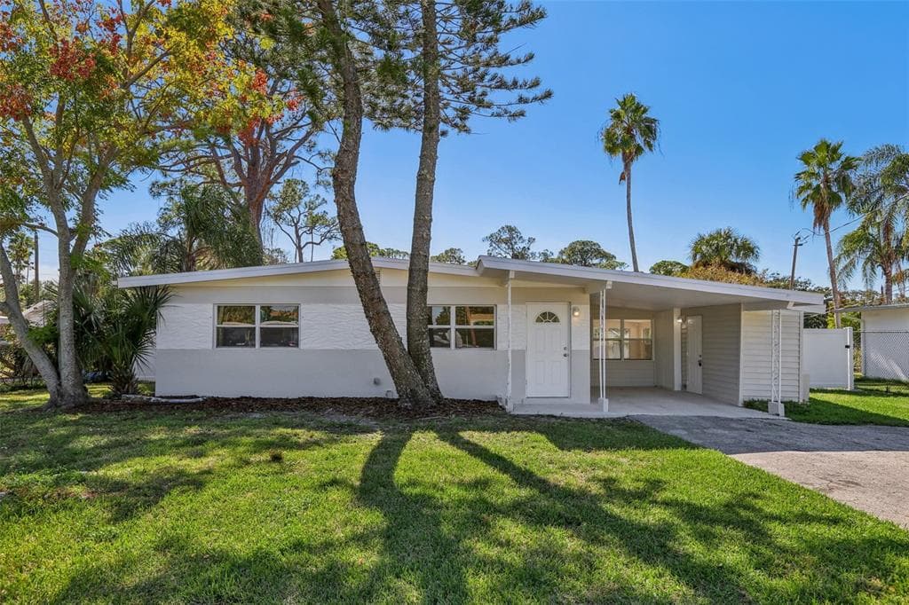 7243 ROYAL PALM DRIVE NEW PORT RICHEY, FL 34652