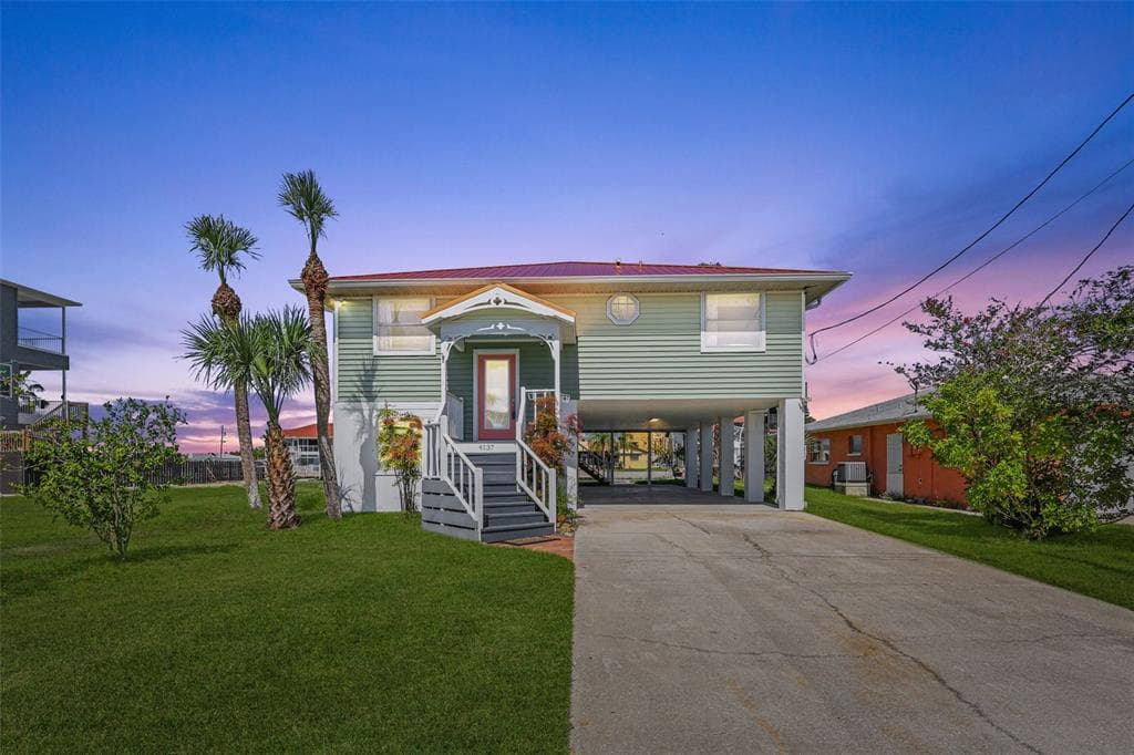 4137 DES PREZ COURT HERNANDO BEACH, FL 34607