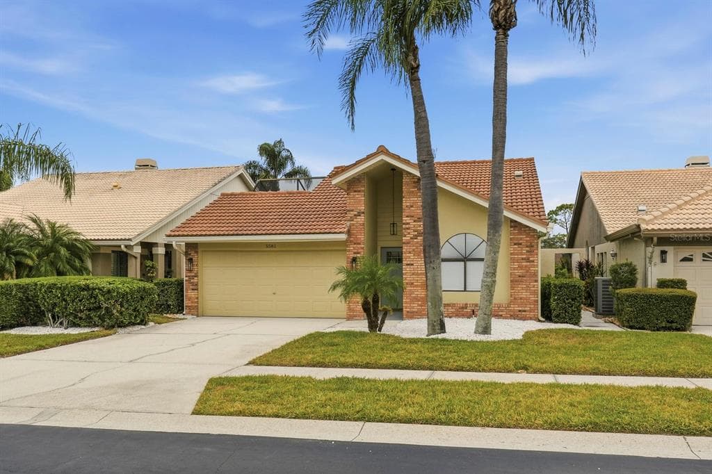 5581 GREYSTON STREET PALM HARBOR, FL 34685